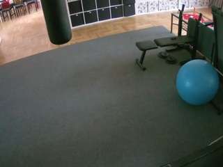 voyeurcam-julmodels-living-5