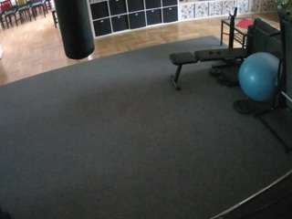 voyeurcam-julmodels-living-5 Striptease live webcam