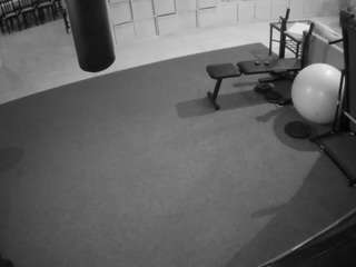 voyeurcam-julmodels-living-5 Strip live webcam