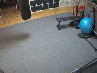 voyeurcam-julmodels-living-5