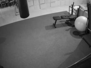 voyeurcam-julmodels-living-5