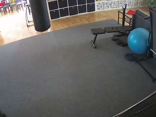 voyeurcam-julmodels-living-5