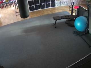 voyeurcam-julmodels-living-5