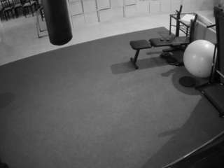 voyeurcam-julmodels-living-5 webcam