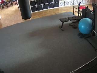 voyeurcam-julmodels-living-5