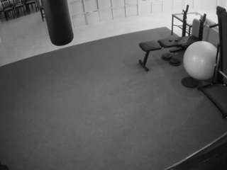 voyeurcam-julmodels-living-5