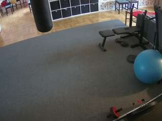 voyeurcam-julmodels-living-5