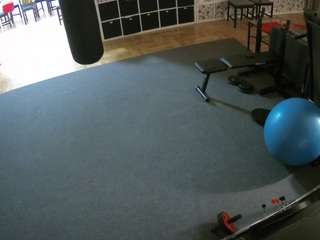 voyeurcam-julmodels-living-5