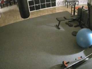 voyeurcam-julmodels-living-5