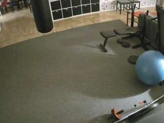 voyeurcam-julmodels-living-5