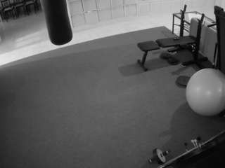 voyeurcam-julmodels-living-5