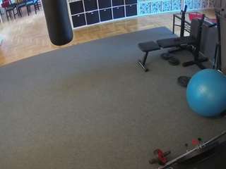 voyeurcam-julmodels-living-5