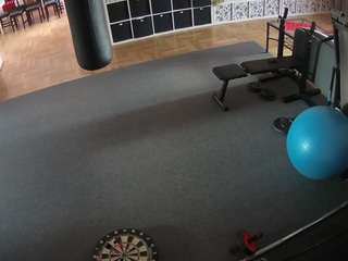 voyeurcam-julmodels-living-5