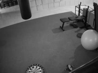 voyeurcam-julmodels-living-5