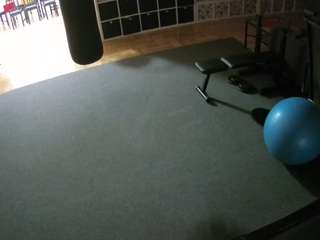 voyeurcam-julmodels-living-5