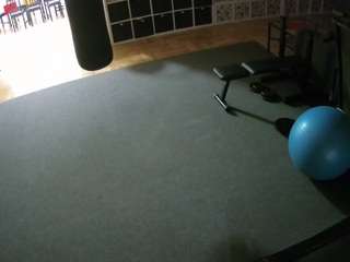 voyeurcam-julmodels-living-5 webcam