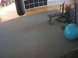 voyeurcam-julmodels-living-5