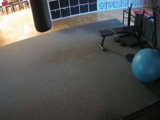 voyeurcam-julmodels-living-5 webcam