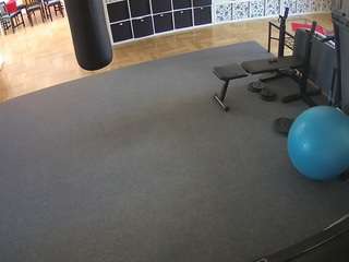 voyeurcam-julmodels-living-5