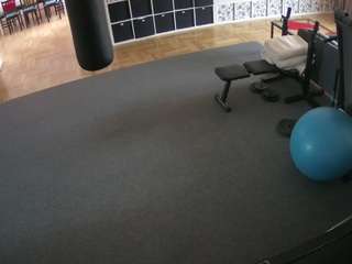 voyeurcam-julmodels-living-5