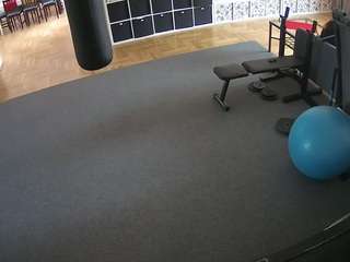 voyeurcam-julmodels-living-5