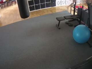 voyeurcam-julmodels-living-5