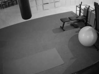 voyeurcam-julmodels-living-5