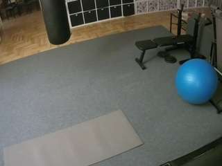 voyeurcam-julmodels-living-5