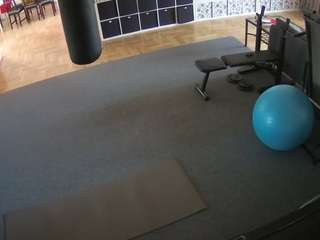 voyeurcam-julmodels-living-5