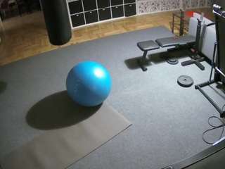 voyeurcam-julmodels-living-5