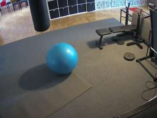 voyeurcam-julmodels-living-5