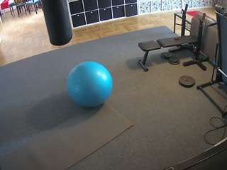 voyeurcam-julmodels-living-5