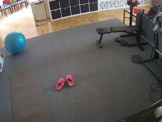 voyeurcam-julmodels-living-5