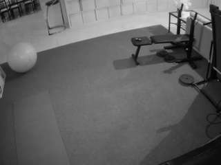 voyeurcam-julmodels-living-5