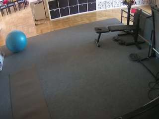 voyeurcam-julmodels-living-5