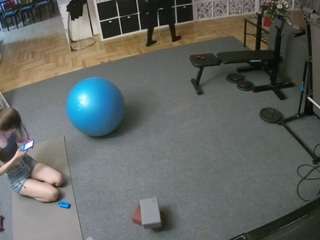 voyeurcam-julmodels-living-5