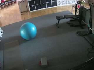 voyeurcam-julmodels-living-5