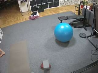 voyeurcam-julmodels-living-5