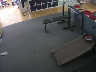 voyeurcam-julmodels-living-5