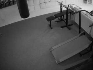 voyeurcam-julmodels-living-5