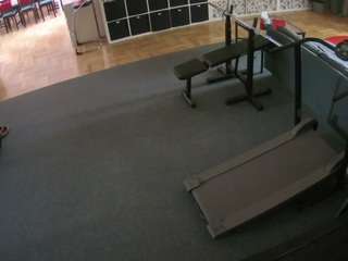 Ця модель зараз онлайн. voyeurcam-julmodels-living-5
