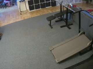 Dieses Model ist jetzt live. voyeurcam-julmodels-living-5