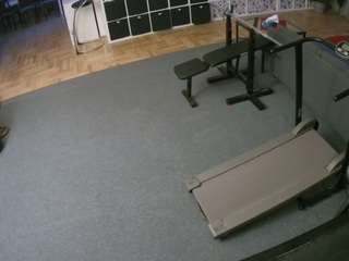 This model is live right now. voyeurcam-julmodels-living-5