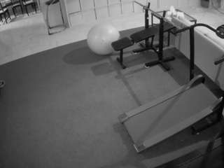 voyeurcam-julmodels-living-5