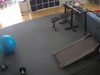 voyeurcam-julmodels-living-5