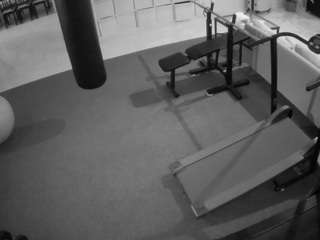 voyeurcam-julmodels-living-5