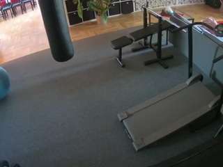 voyeurcam-julmodels-living-5