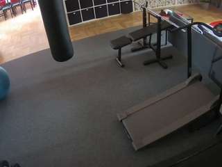 voyeurcam-julmodels-living-5