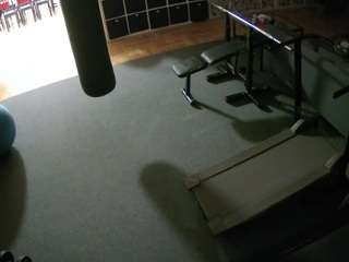 voyeurcam-julmodels-living-5
