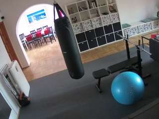 voyeurcam-julmodels-living-5